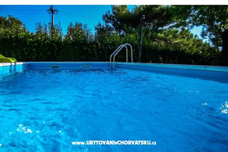 Apartman pool Slivar – foto 15