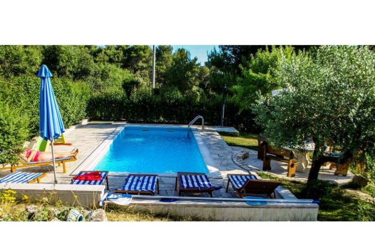 Apartman pool Slivar – foto 18