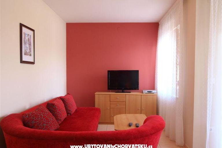 Apartmani sa bazenom Jadranka – foto 7