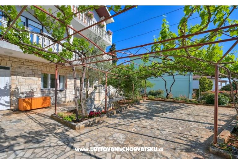 Apartmani Milos – foto 2
