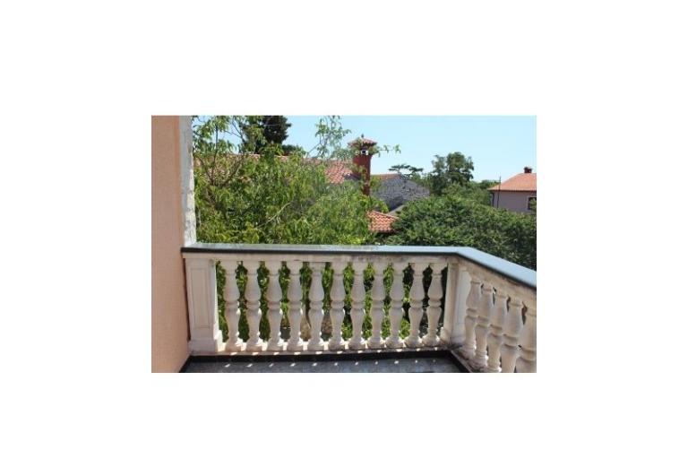 Kuća with swimming pool – foto 12