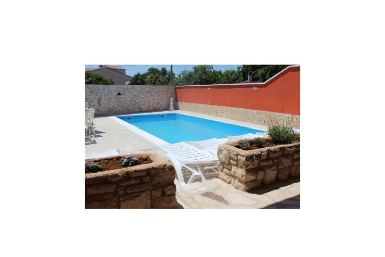 Kuća with swimming pool – foto 17