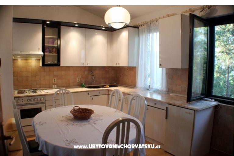 Kuća with swimming pool – foto 5