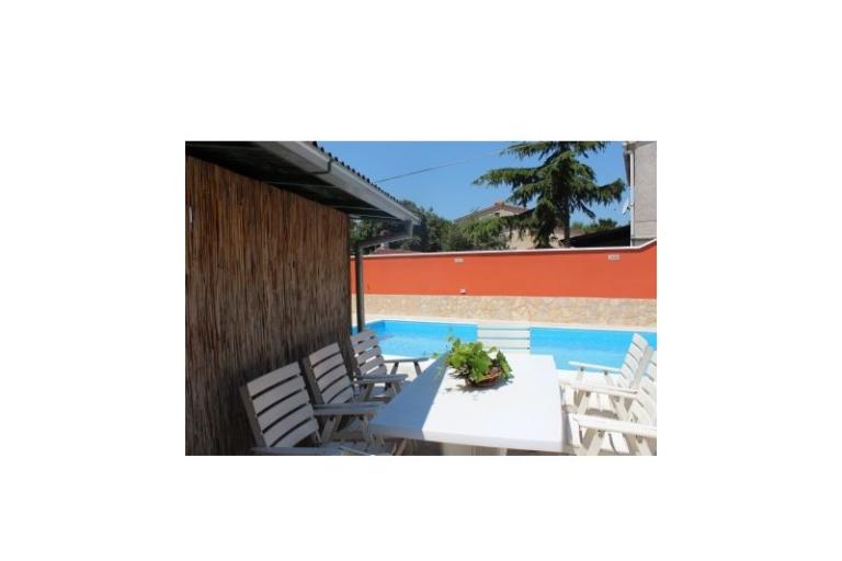 Kuća with swimming pool – foto 8