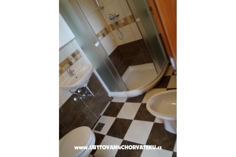 Privatna kuća – foto 9