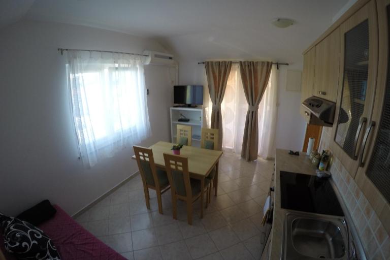 Apartmani Laura – foto 4
