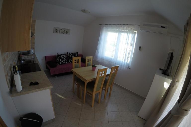 Apartmani Laura – foto 6