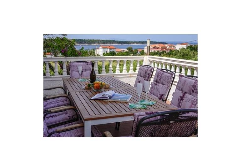 Apartmani Anny sa bazenom – foto 44
