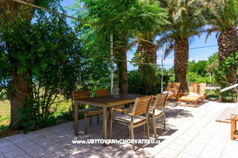 Apartmani Villa Seka pool &amp; sauna – foto 4