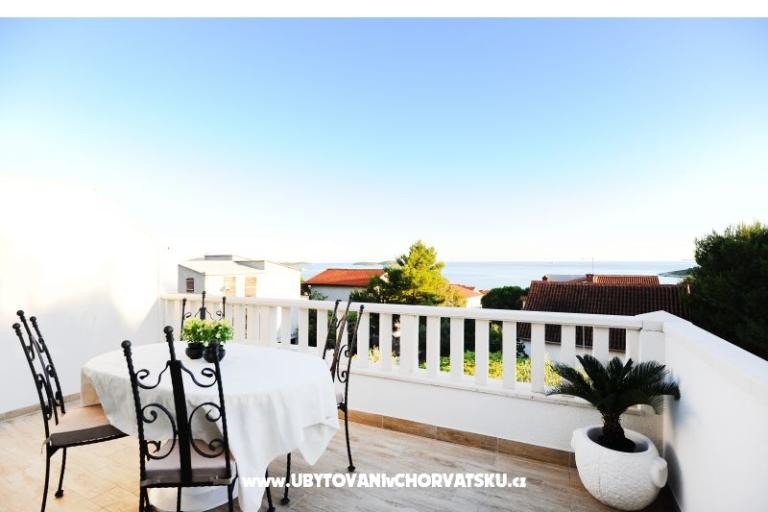Apartmani Luka Rogoznica – foto 8