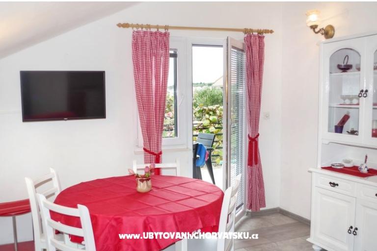 Apartmani Nives – foto 11