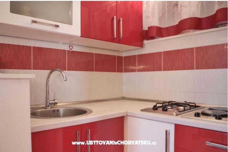 Apartmani Nives – foto 12