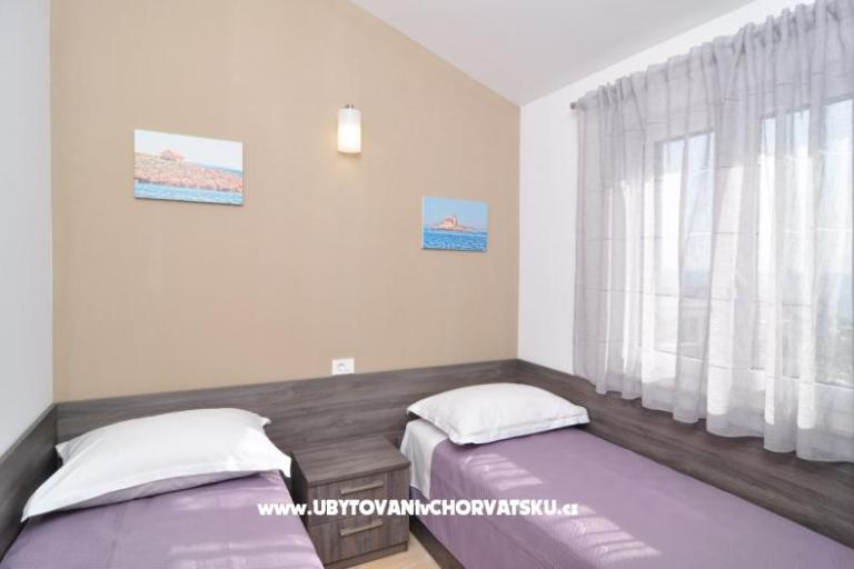 Apartmani Panorama s bazenom – foto 7