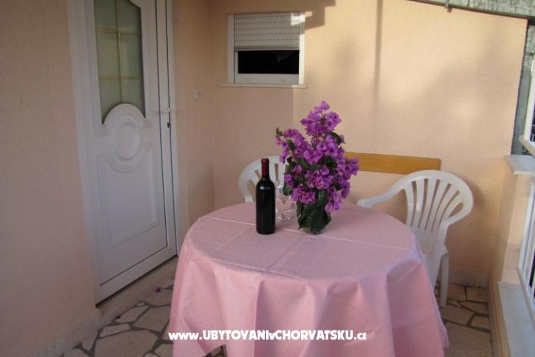 Apartmani Škarpa – foto 13