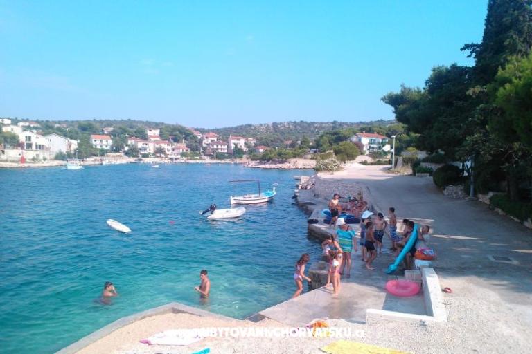 Apartmani Tone i Marta – foto 16