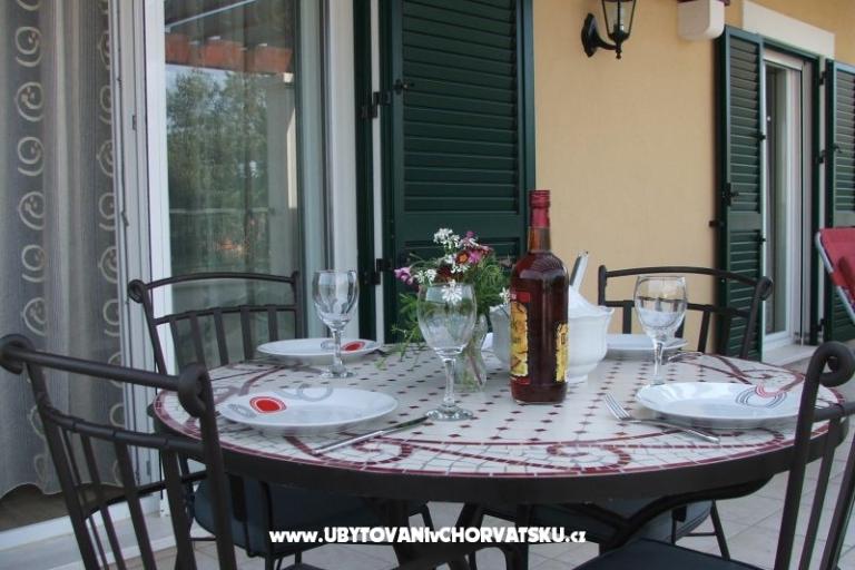 Apartmani Tone i Marta – foto 9