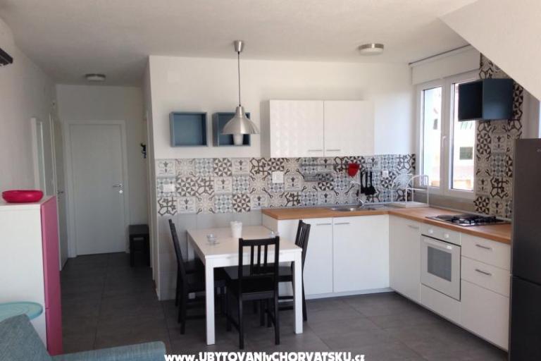 Apartmani Angie -10 metara od mora – foto 7