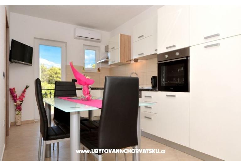Apartmani Caleta – foto 2