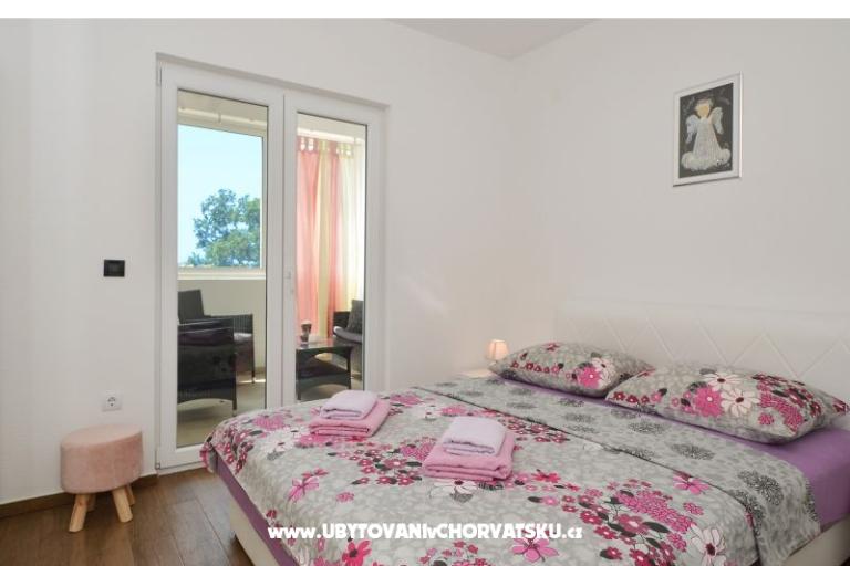 Apartmani Caleta – foto 8
