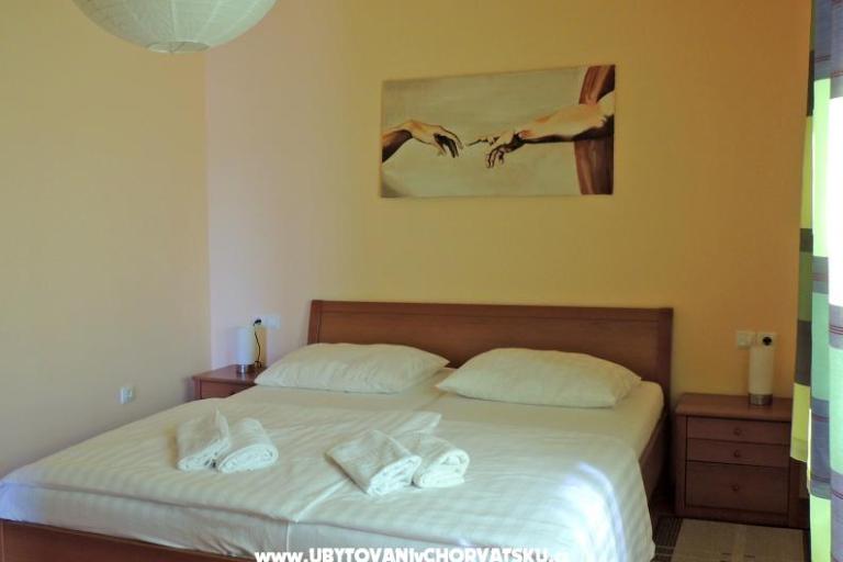Apartmani Oliver  – foto 2