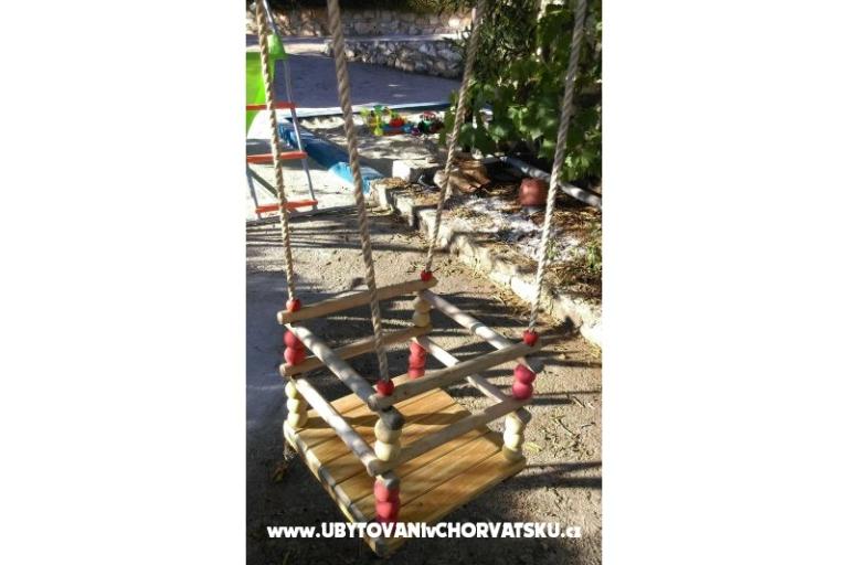 Apartmani Rogoznica – foto 6