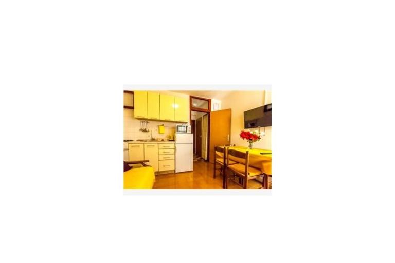 Apartmani Mira Mark Ražanj Rogoznic – foto 10