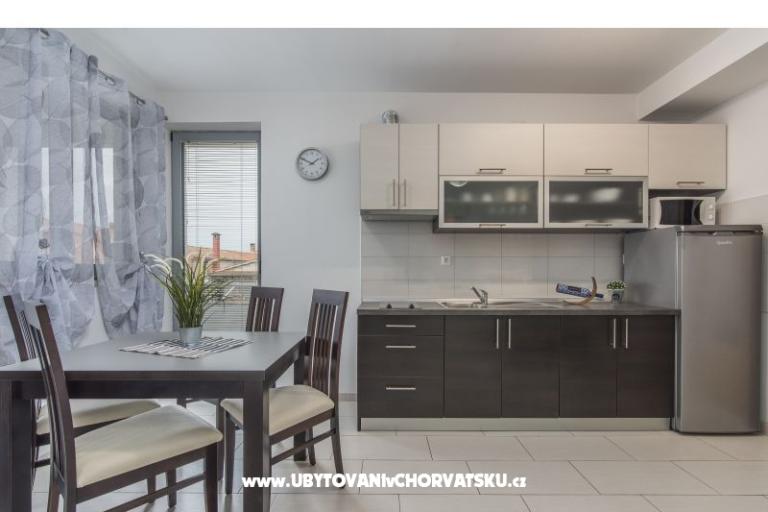Apartmani Kimi with swimming pool  – foto 14