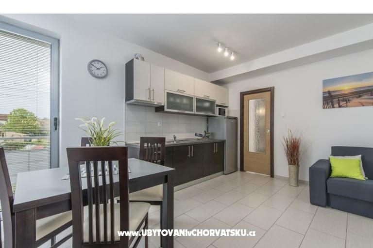 Apartmani Kimi with swimming pool  – foto 15