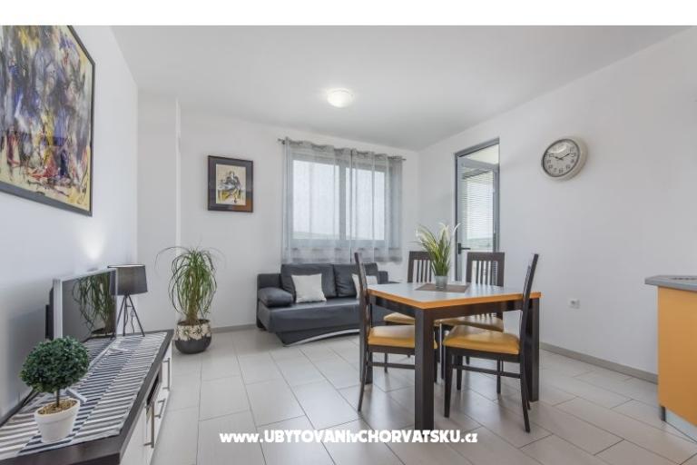 Apartmani Kimi with swimming pool  – foto 3