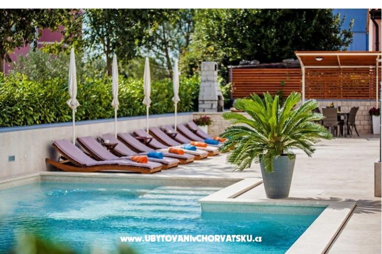 Apartmani Kimi with swimming pool  – foto 4