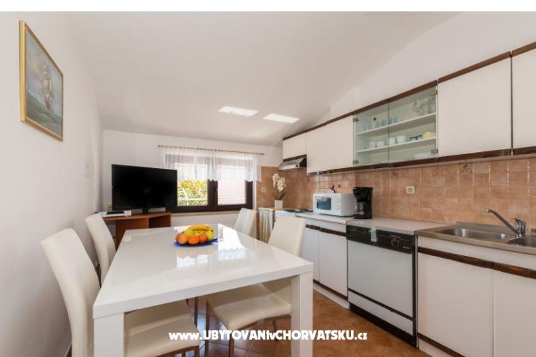Apartmani Kamelia – foto 12