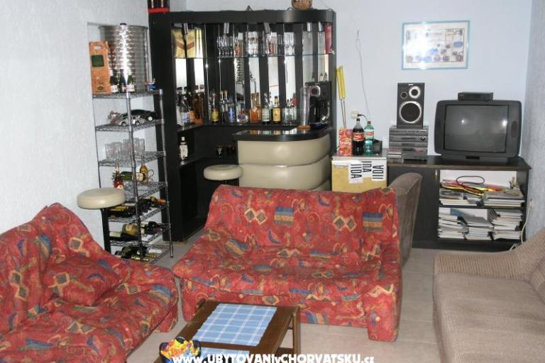 NV Club apartmani – foto 8