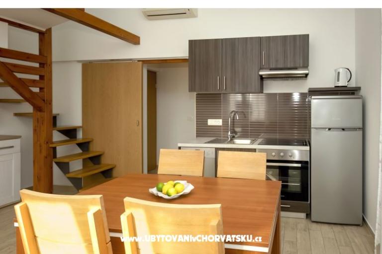 Apartmani Males – foto 16