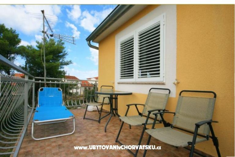 Apartmani Naomi – foto 10