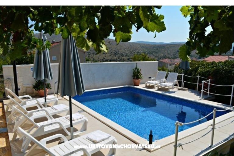 Apartmani Villa RA – foto 2