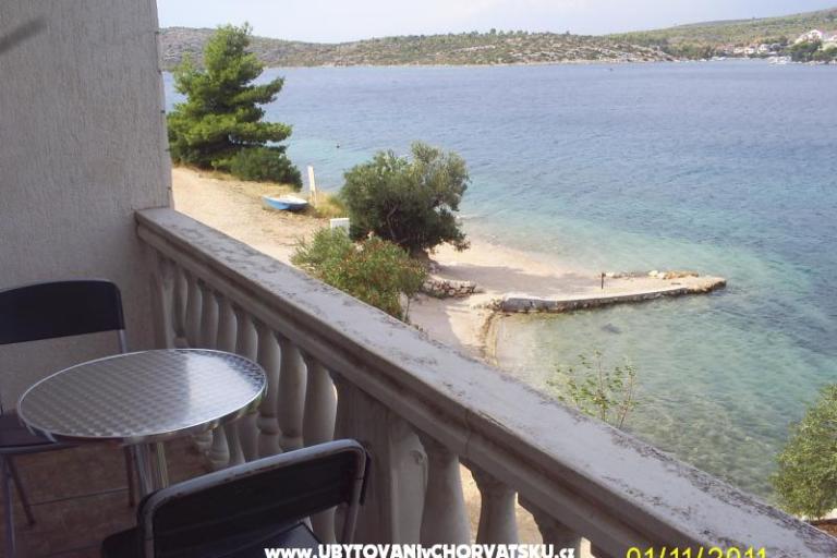 Apartmani Ena i Lora – foto 12