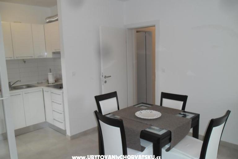 Apartmani Dragun Stomorska – foto 2