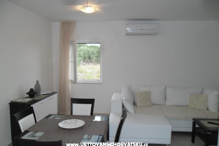 Apartmani Dragun Stomorska – foto 6