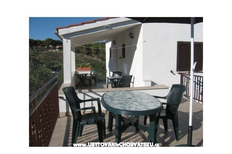 Apartmani Oliva - Otok Šolta – foto 5