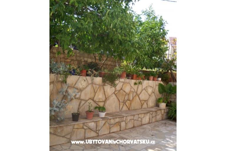Apartmani Mario Stomorska – foto 15