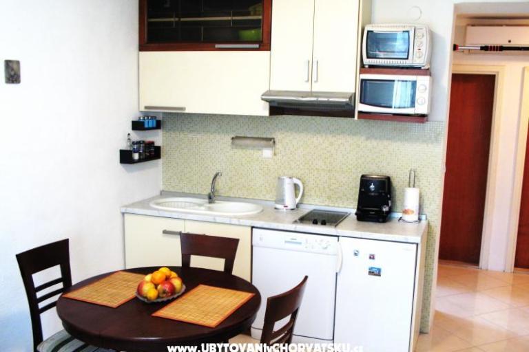 Villa KOMOD Apartmani – foto 6