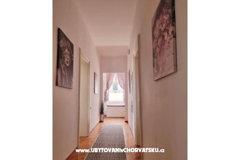 Apartmani Martini and Arch Bacvice – foto 8