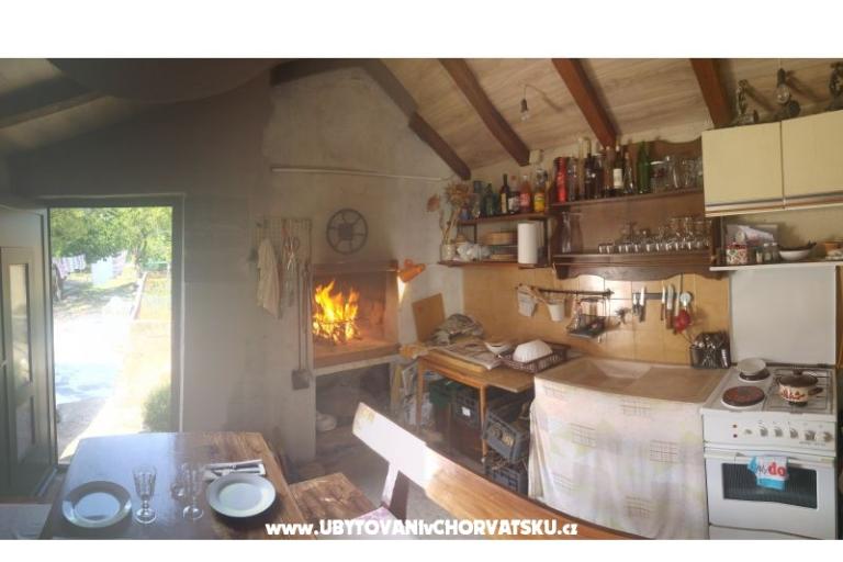 Countryside house sa bazenom – foto 16