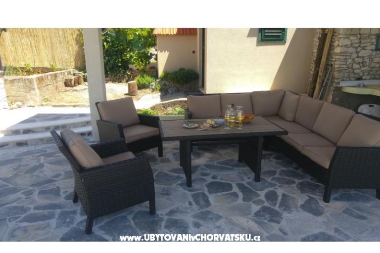 Countryside house sa bazenom – foto 7