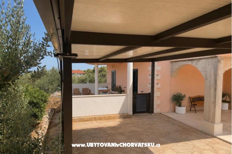 Ivona Apartmani – foto 3