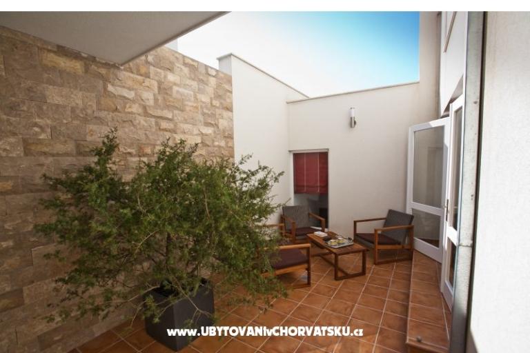 Luxury Apartman Mulberry – foto 9