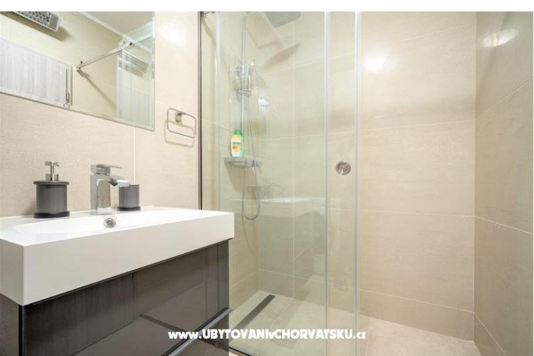 Luxury modern apartment on beach – foto 9
