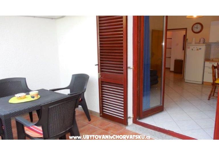Tomo Božinović- Apartmani – foto 10