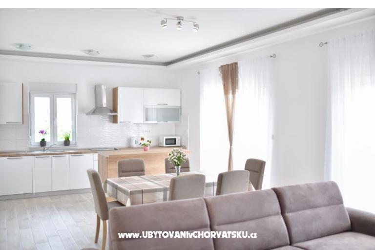  Apartmani J – foto 13