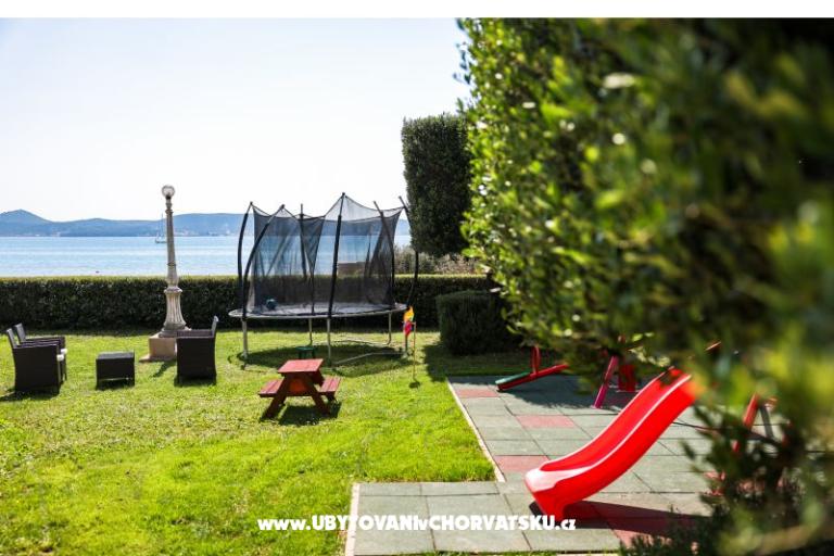Apartmani Becky – foto 8